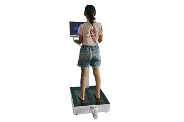 What is the difference between a plantar 3D scanner and a plantar pressure distribution system?